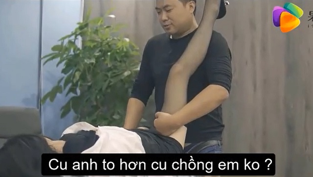 Vợ ngây thơ bị sếp địt ngay khi chồng nhu nhược đứng nhìn